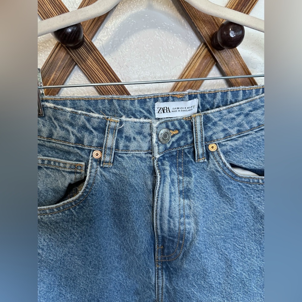 Zara Vintage Style Jeans - Picture 3 of 5